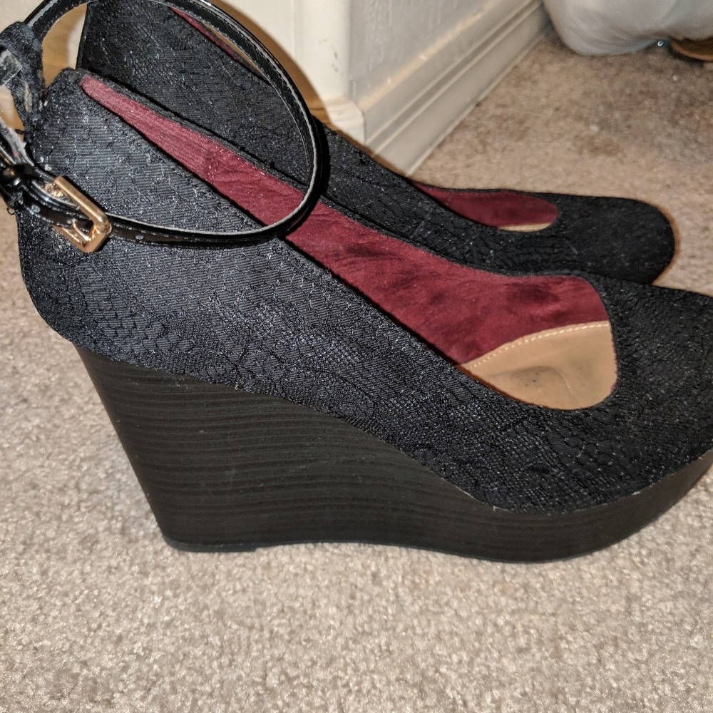 Report Wedges